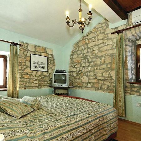 Mugeba 3 bedroom accommodation Poreč Buitenkant foto